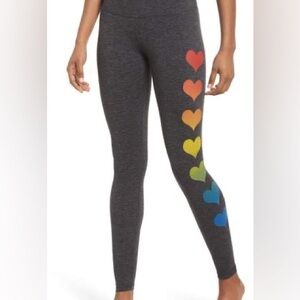 Aviator Nation leggings with printed hearts ❤️